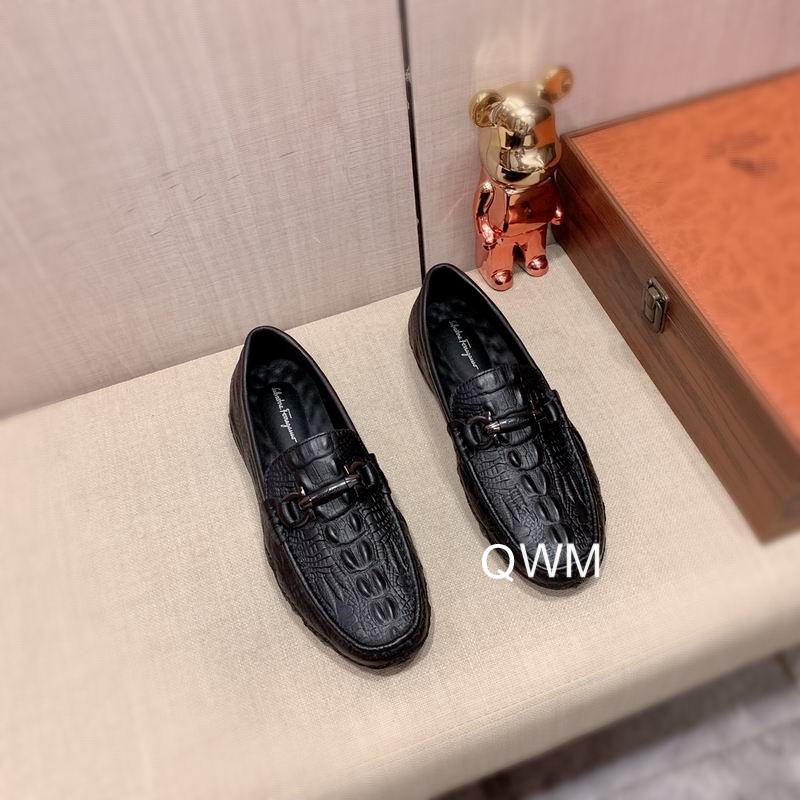 Ferragamo colour sz38-45 4C WM0702