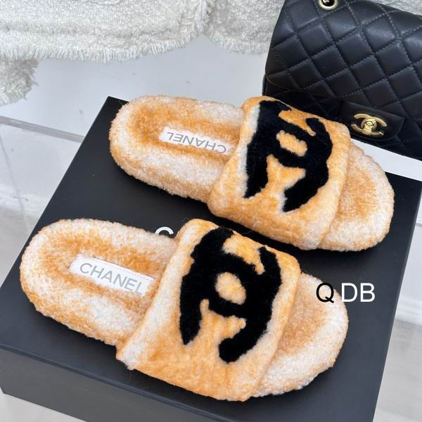 Chanel Fur Saddles Ts