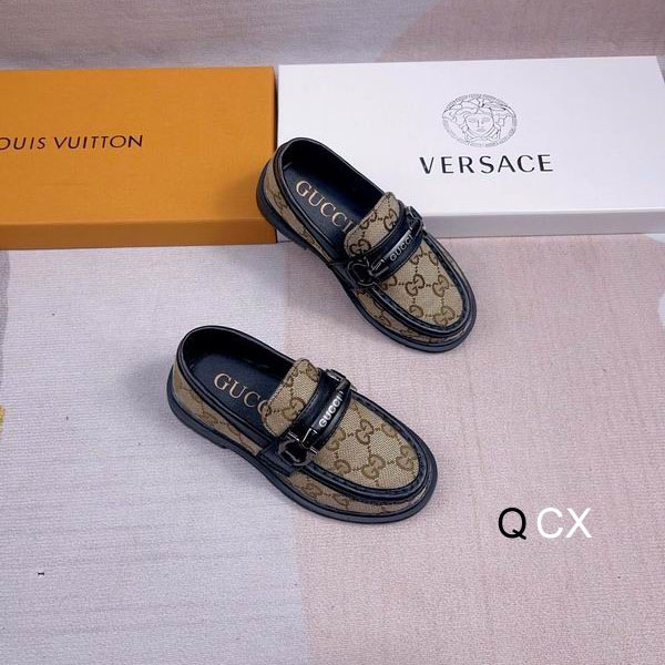 Gucci sz26-35 2C CX1009