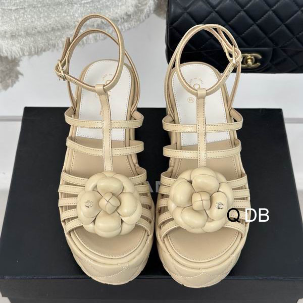 Chanel sz35-40 3C DB0104