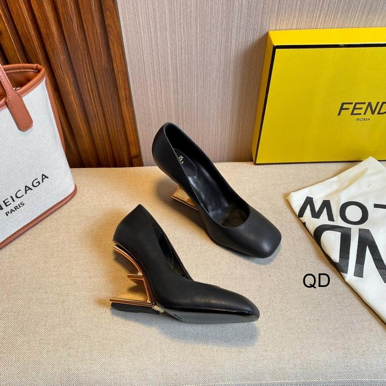 Fendi 0105  sz35-40GDT0105