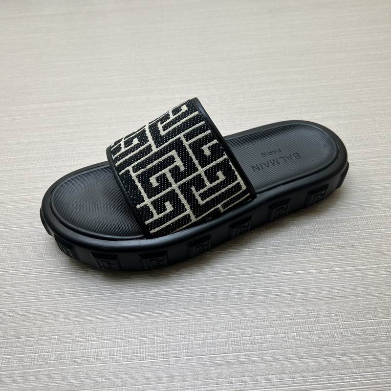 2025 Balmain slippers man 0328