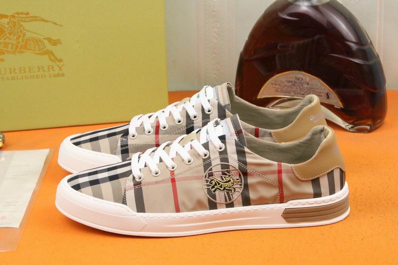 Burberry sz38-43 hnm0128