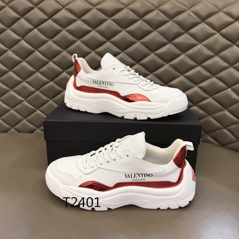 25 Valentino Low Cut 1111