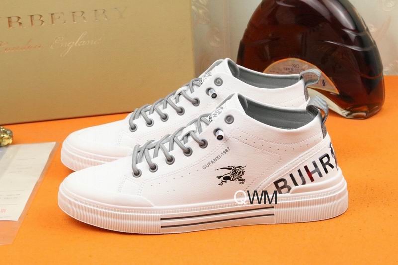 Burberry sz38-43 WM0204