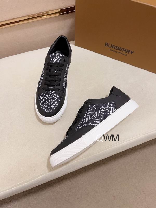 Burberry sz38-45 WM0217