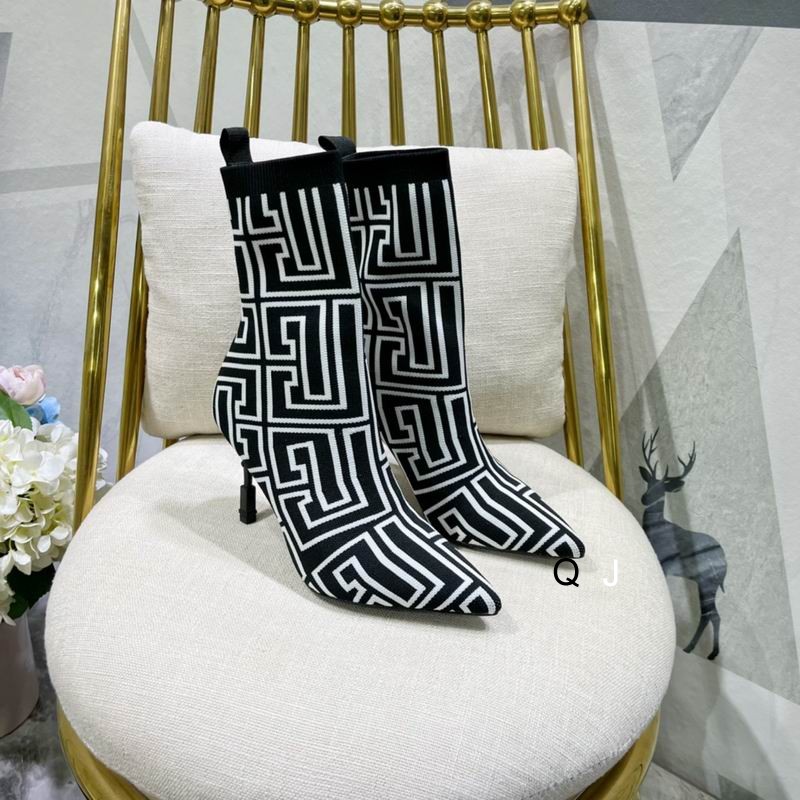 Balmain sz35-40 XJ0237