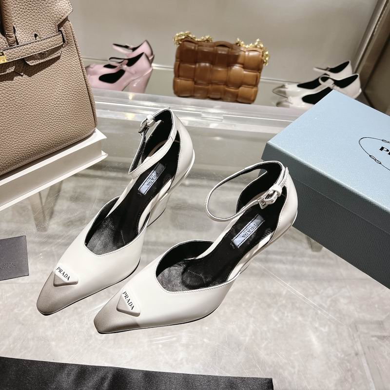 PRADA sz35-39 8.5cm mnw03
