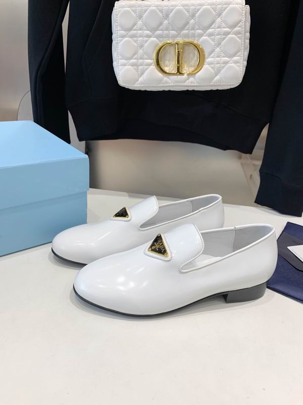 PRADA sz35-40 mnw15