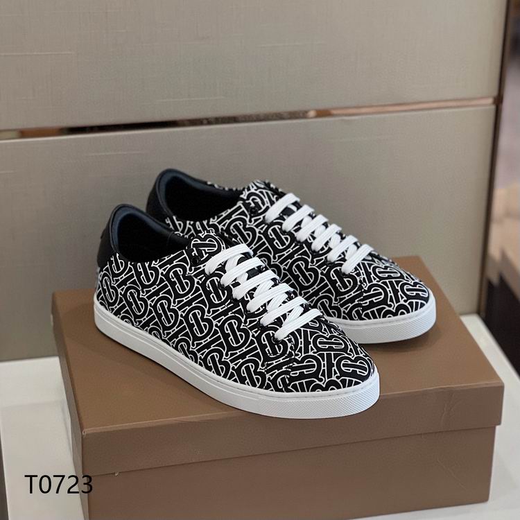 Burberry sz38-44 0384