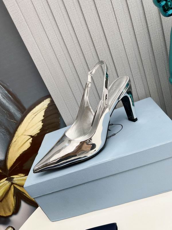 PRADA 35-39 8.5cm mnw42