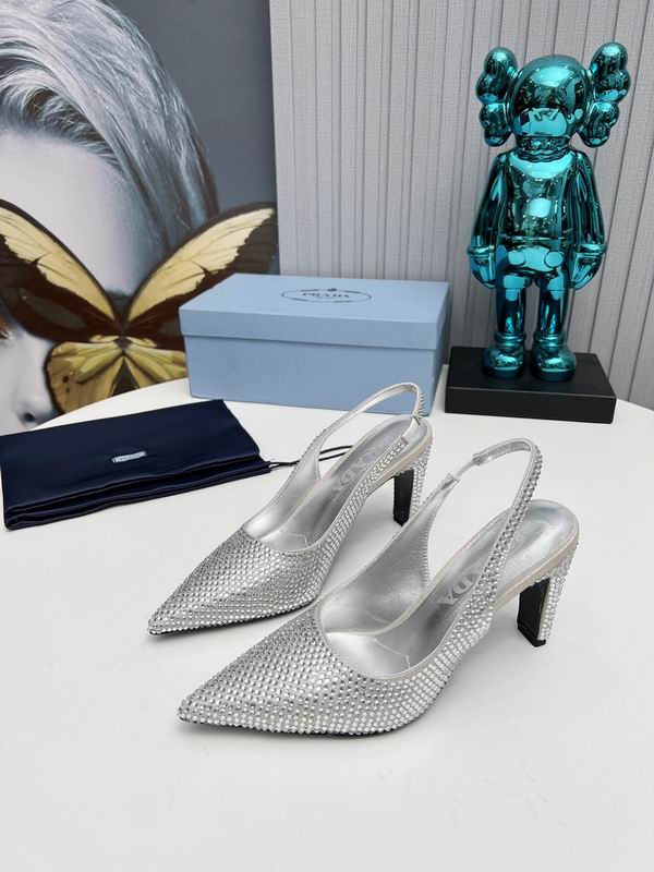 PRADA 35-39 8.5cm mnw43