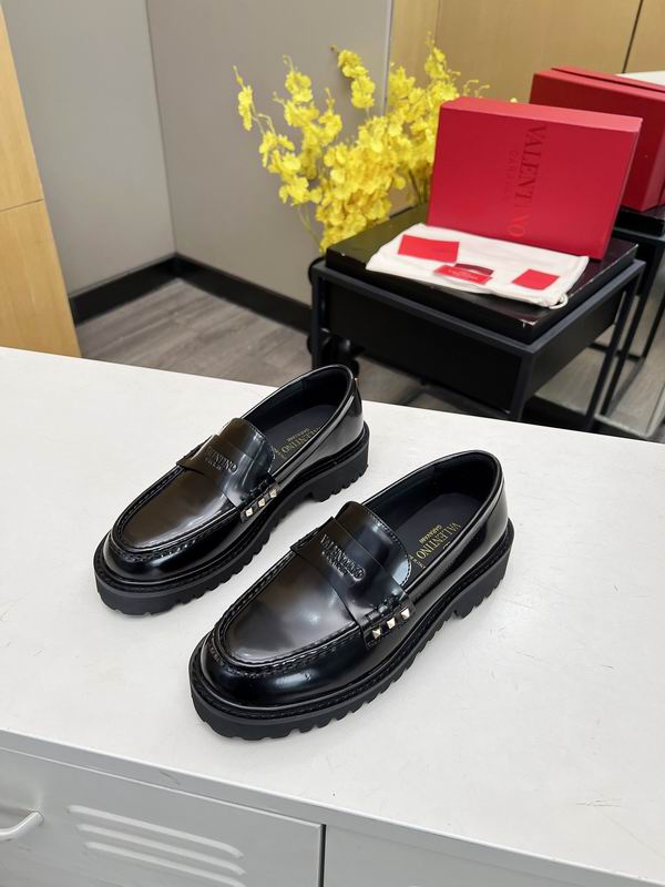 2025 Valentino  Leather 0221