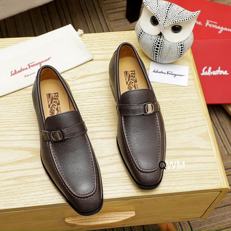 Ferragamo sz38-45 WM0602