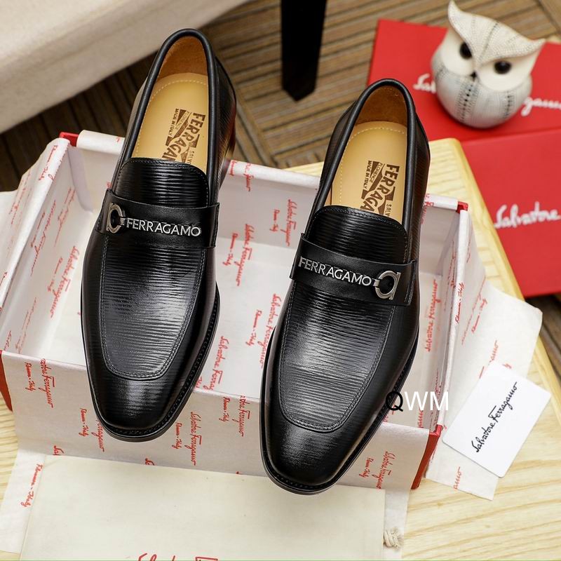 Ferragamo sz38-45 WM0603