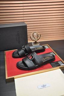 Valentino sz38-45 mnh0301