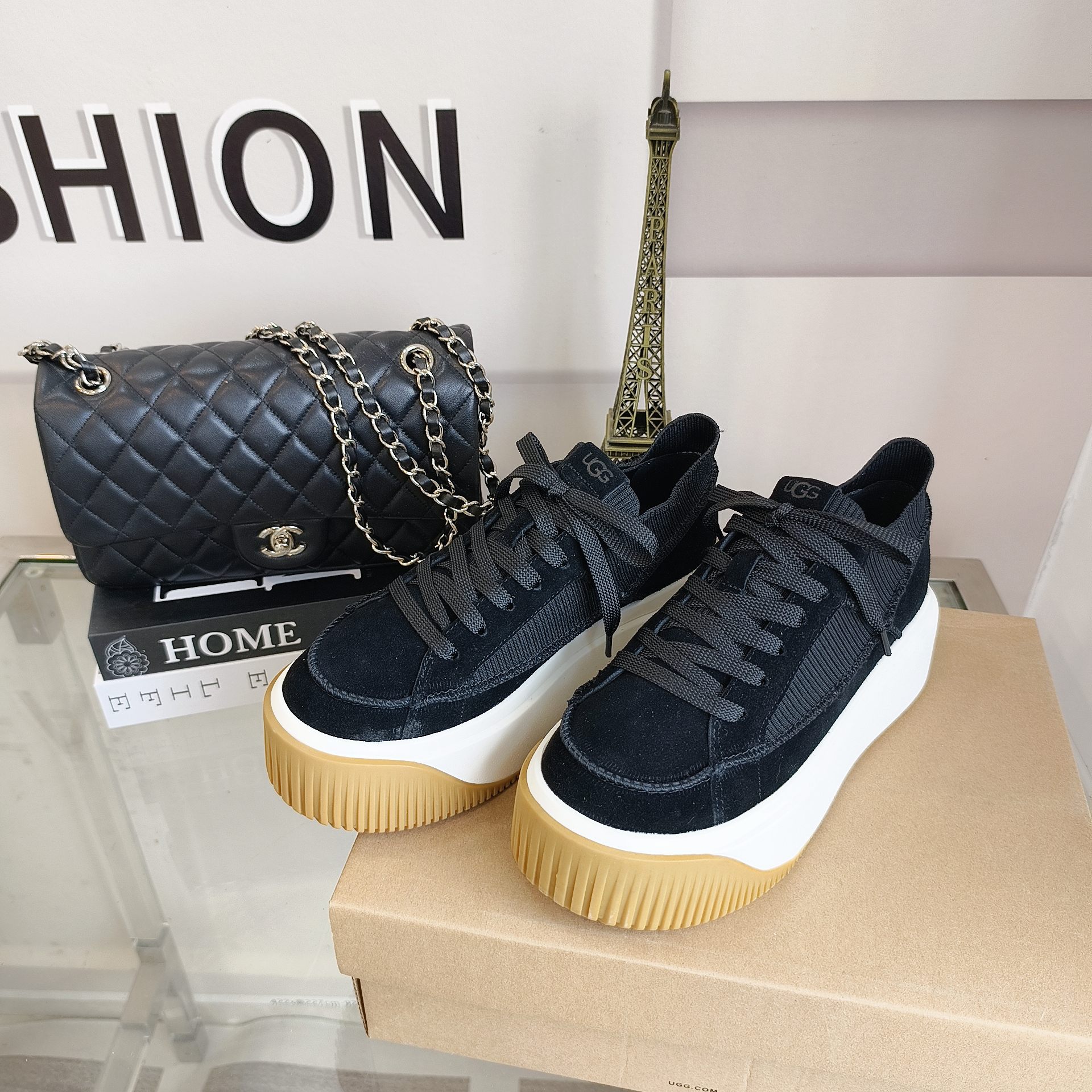 ugg Women's casual shoes 1017