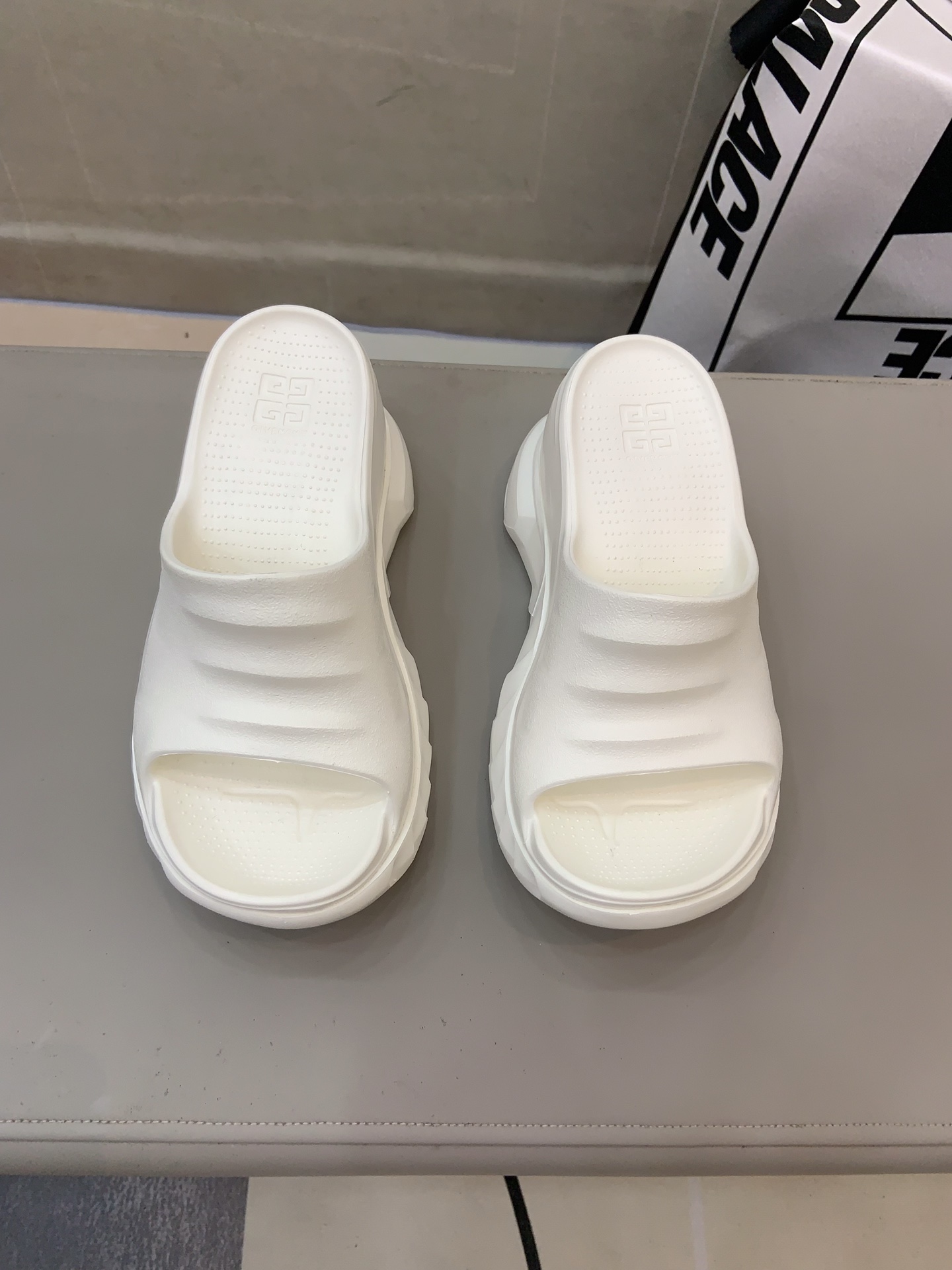 Givenchy sz38-44 h0601