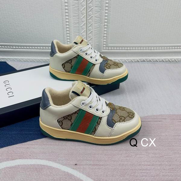 Gucci sz26-35 CX0603