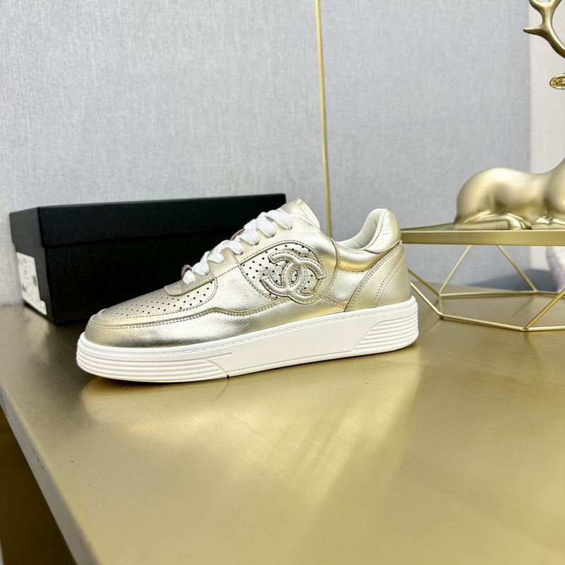 2025 Chanel Male Female Low Shoes 0807