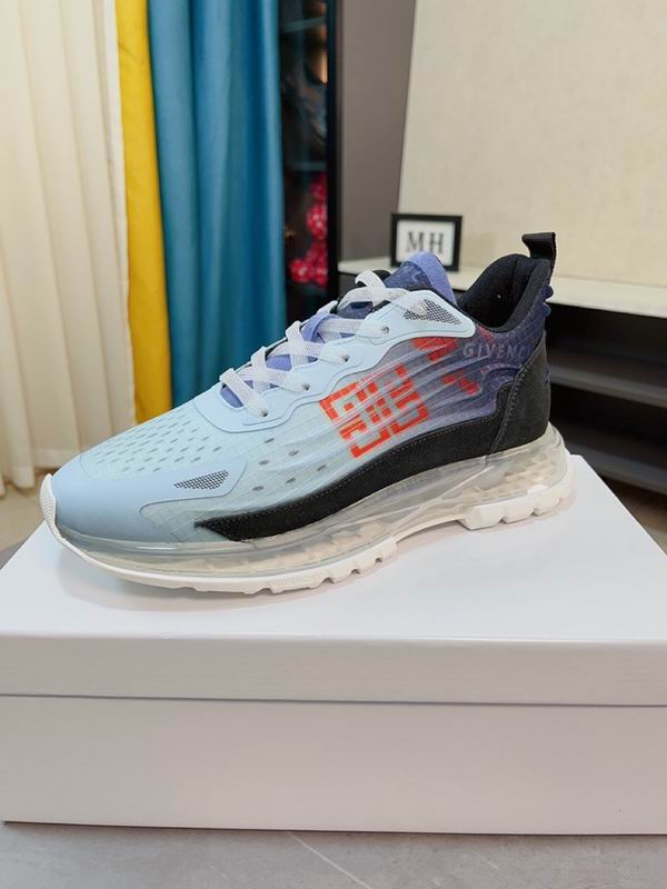 2025 Givenchy Low Top Sneakers 0810