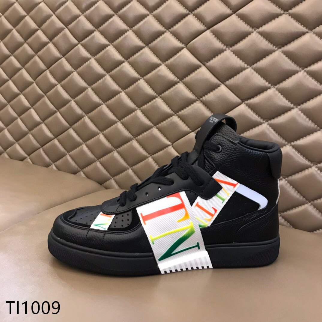 High shoes man  1008