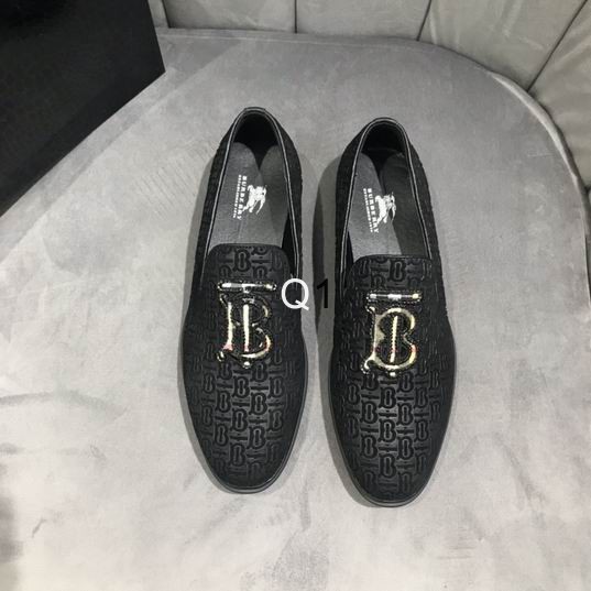 Burberry Suit shoes Ts