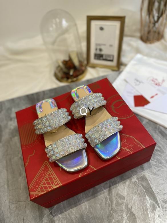 CL slippers Woman Ts