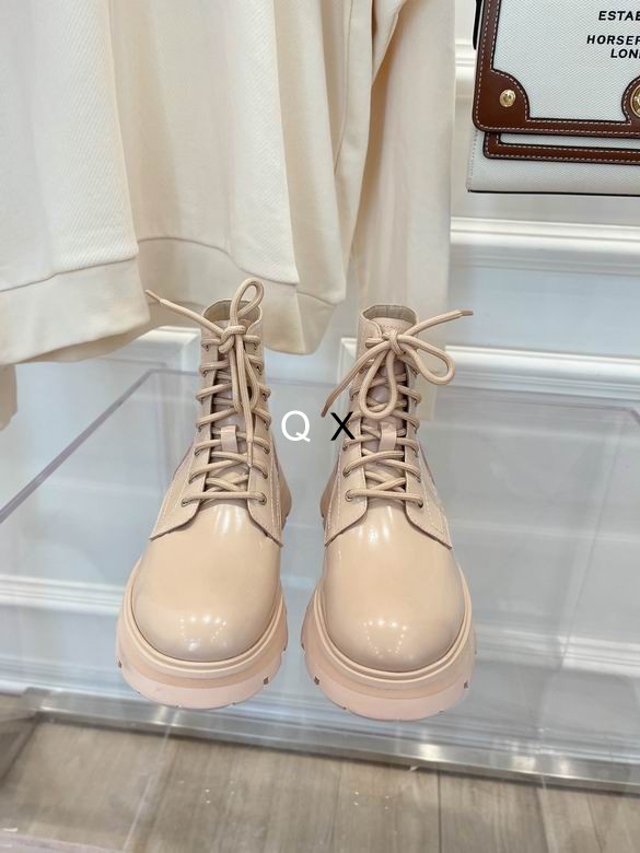 Alexander McQueen Female boots -