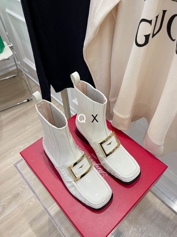 Roger Vivier Boots Women  Ts