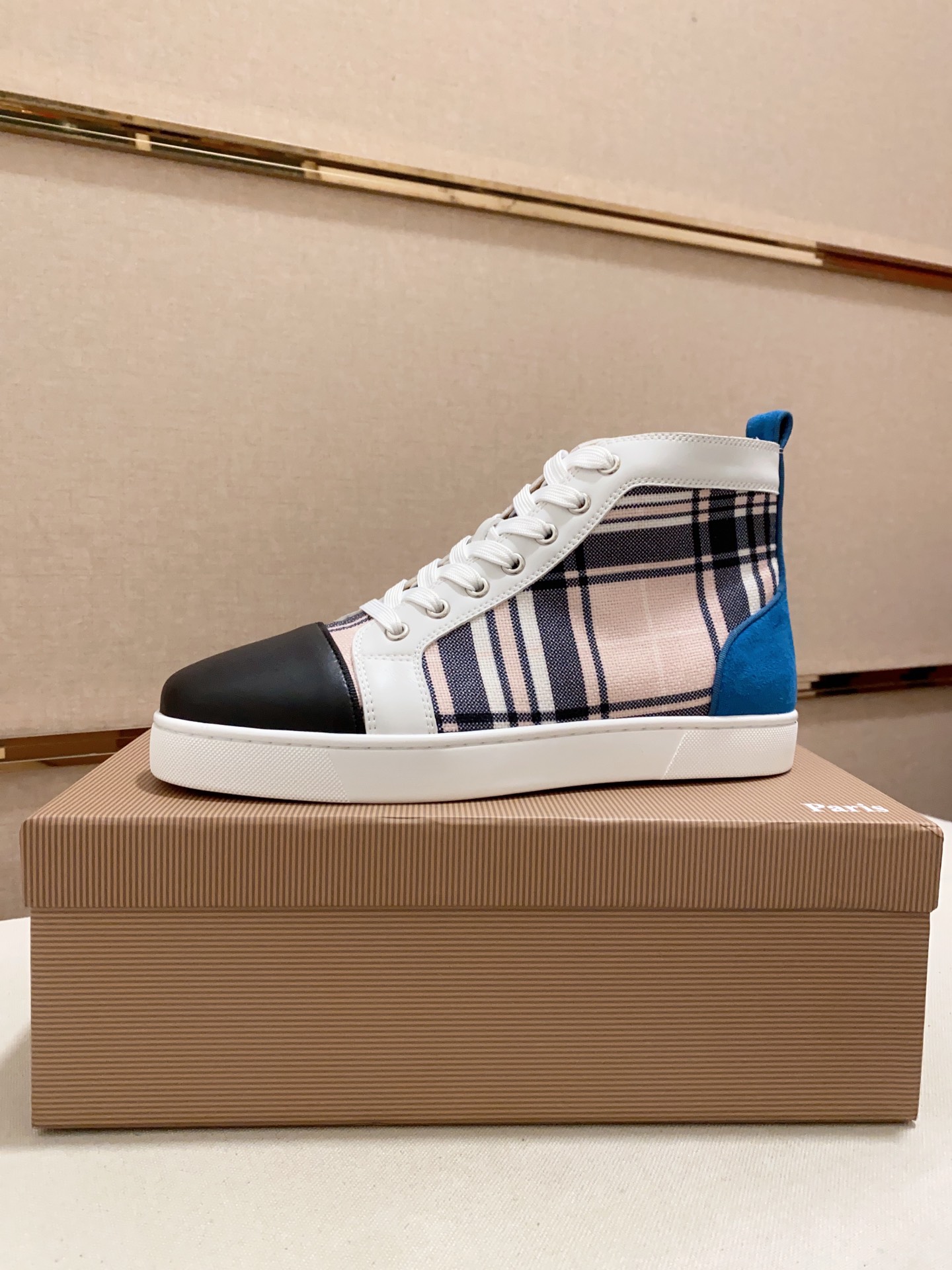 CL Man High Cut Shoes  Ts