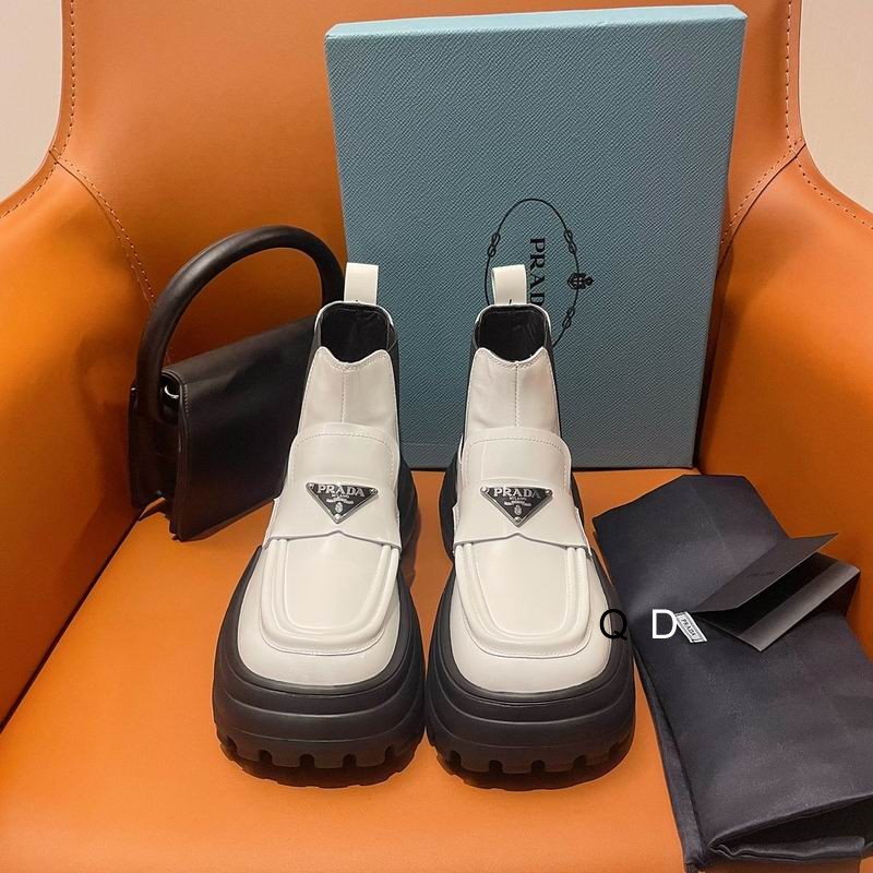 Prada Boots Woman Ts