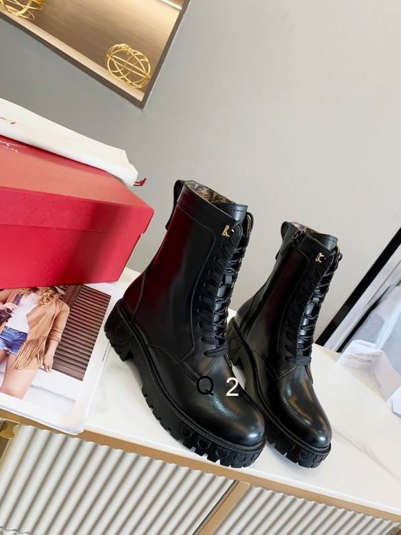 Ferragamo Boots Women  Ts