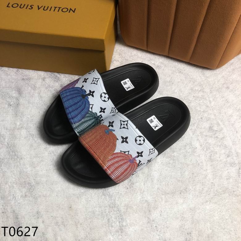 LV Slippers 0817