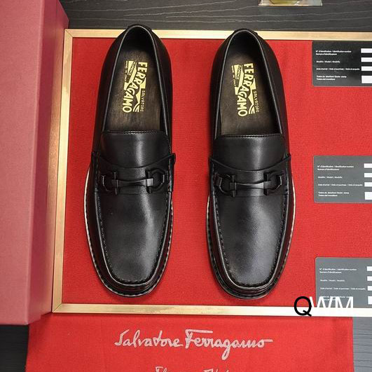 Ferragamo sz38-45 2C WM0205