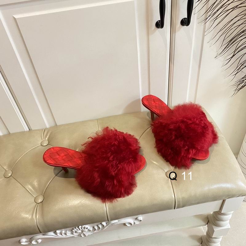 Burberry High heels Ts