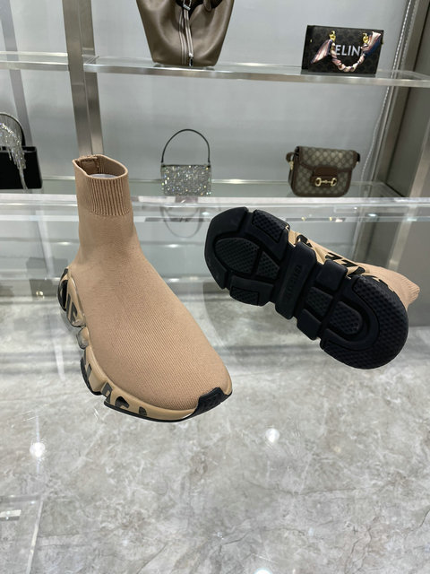 Balenciaga SZ 38-44 22301275-6 2colors