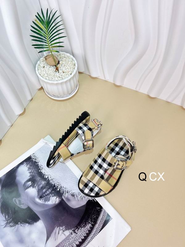 Burberry sz21-28 CX0403
