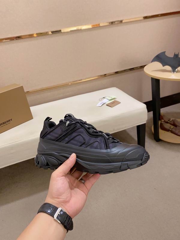 Burberry sz38-46 mnw0318