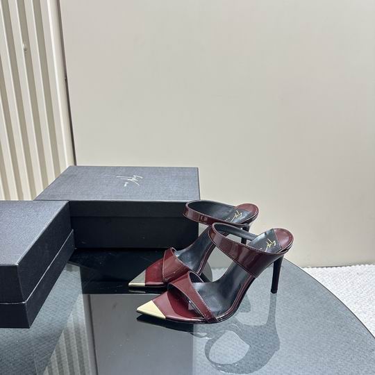 Giuseppe Zanotti sz35-40 mnh0305