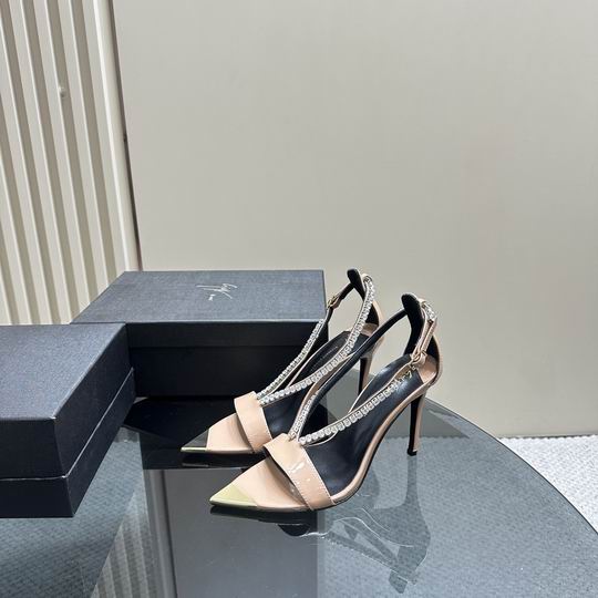Giuseppe Zanotti sz35-40 mnh0307