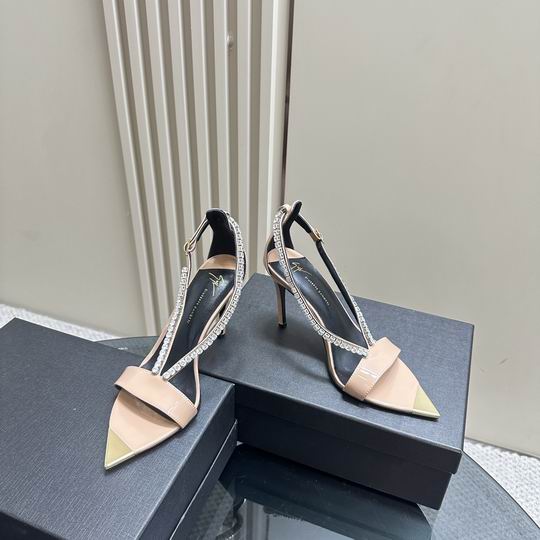 Giuseppe Zanotti sz35-40 mnh0307