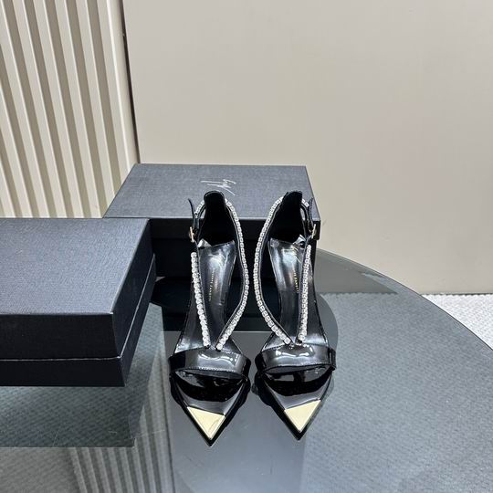 Giuseppe Zanotti sz35-40 mnh0307