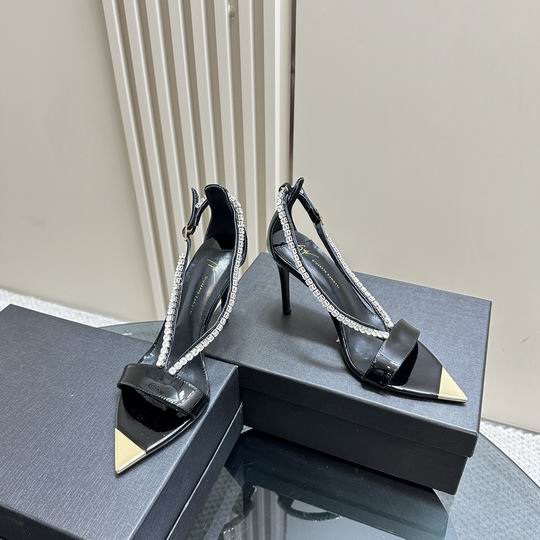 Giuseppe Zanotti sz35-40 mnh0307