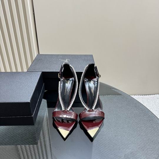 Giuseppe Zanotti sz35-40 mnh0307
