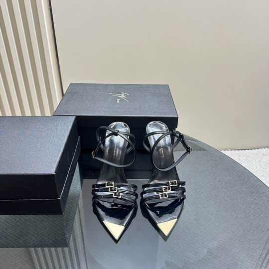Giuseppe Zanotti sz35-40 mnh0308