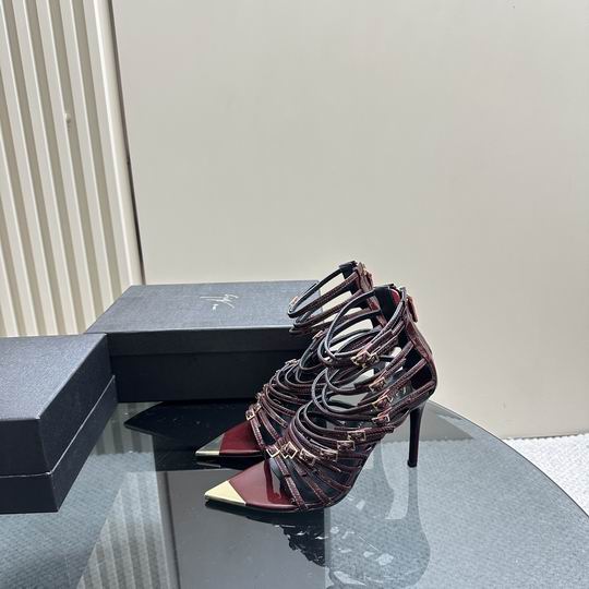 Giuseppe Zanotti sz35-40 mnh0309