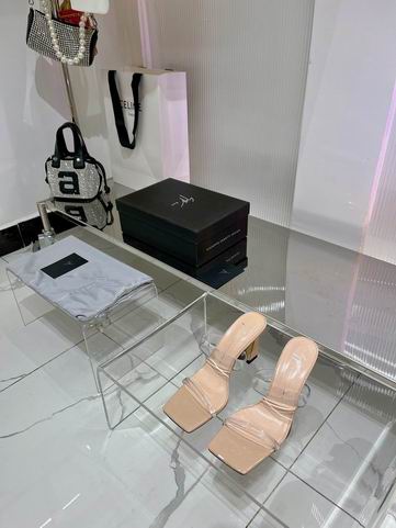 Giuseppe Zanotti sz35-40 mnh0310