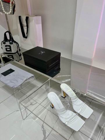 Giuseppe Zanotti sz35-40 mnh0310