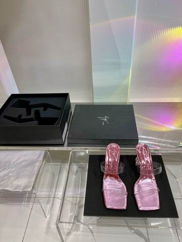 Giuseppe Zanotti sz35-40 mnh0310